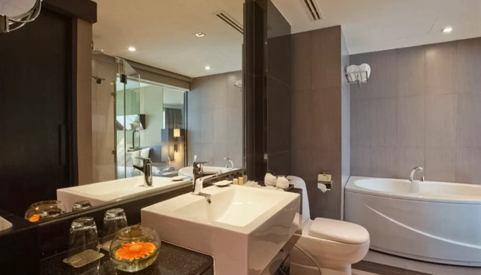 هتل گلدن تولیپ مندیسون بانکوک